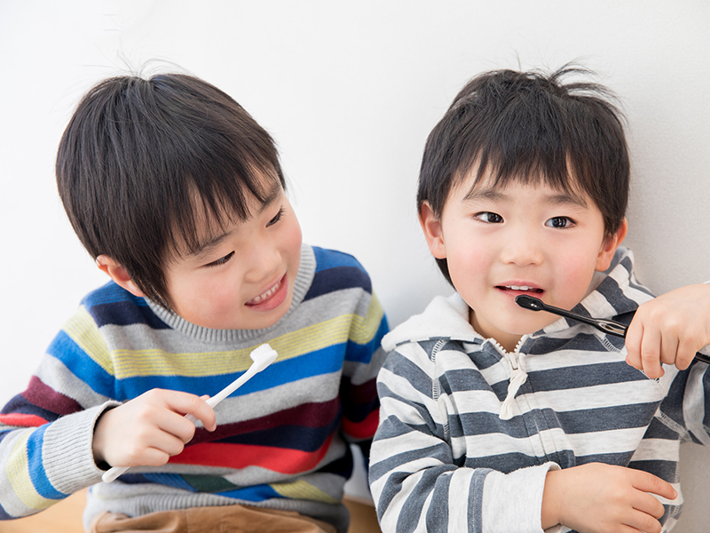 磨き残しを生む不十分な歯磨き