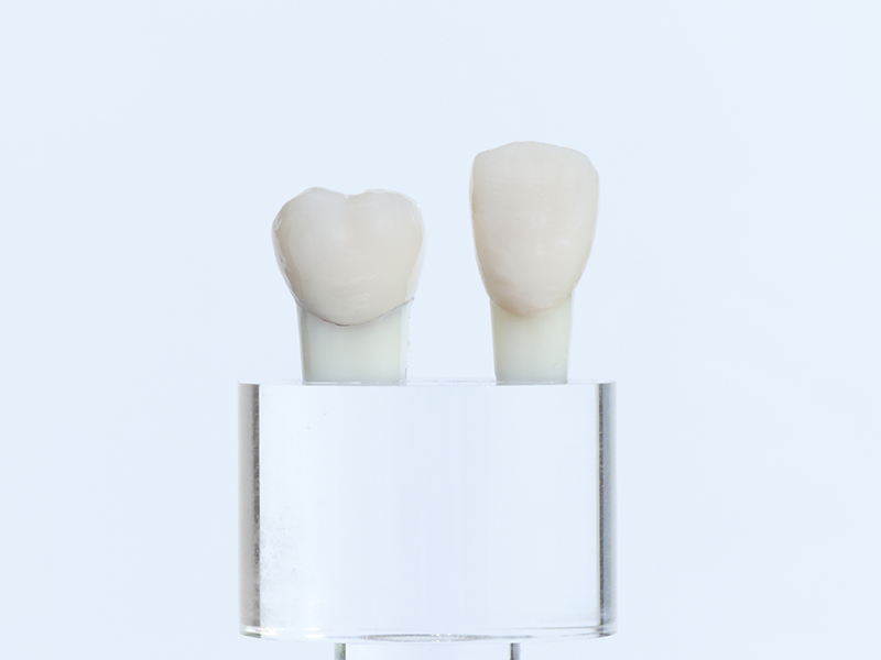 エステニアクラウン